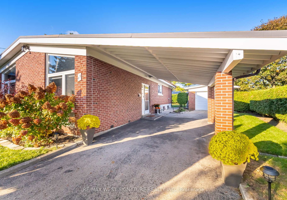45-henley-crescent-etobicoke-ontario-w12494936