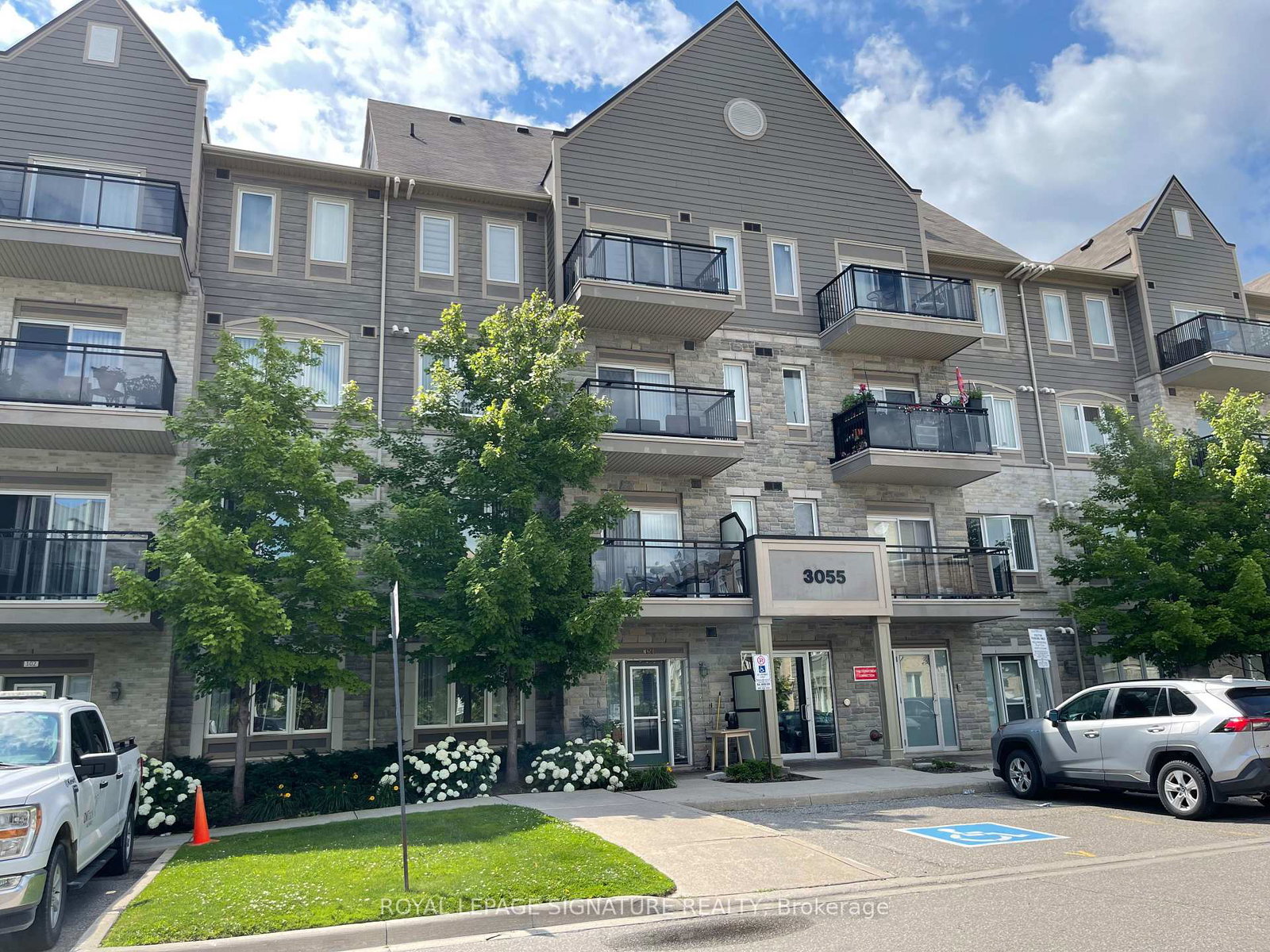 3055-thomas-street-mississauga-ontario-w12495794