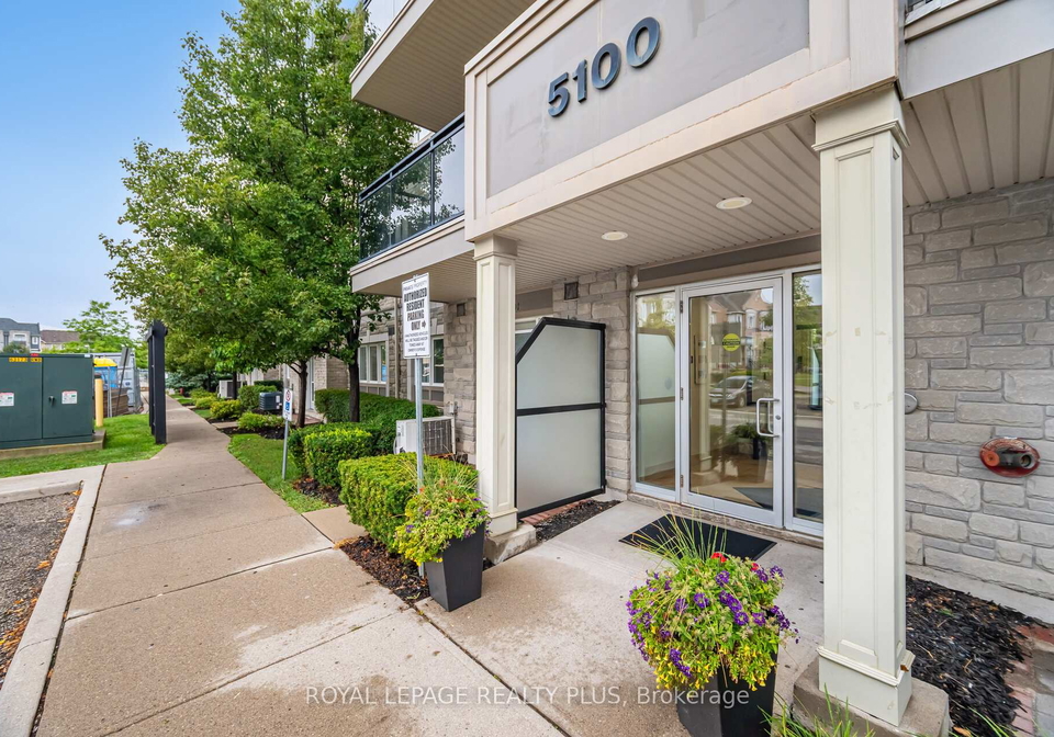 5100-winston-churchill-boulevard-mississauga-ontario-w12495888