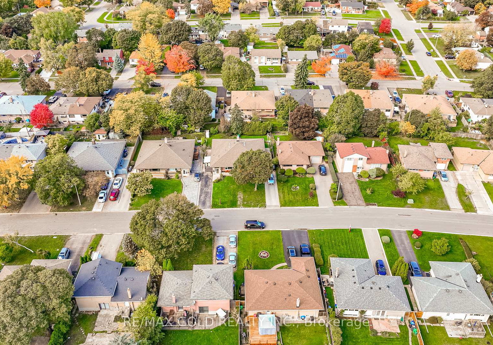 57-alderbury-crescent-brampton-ontario-w12496104