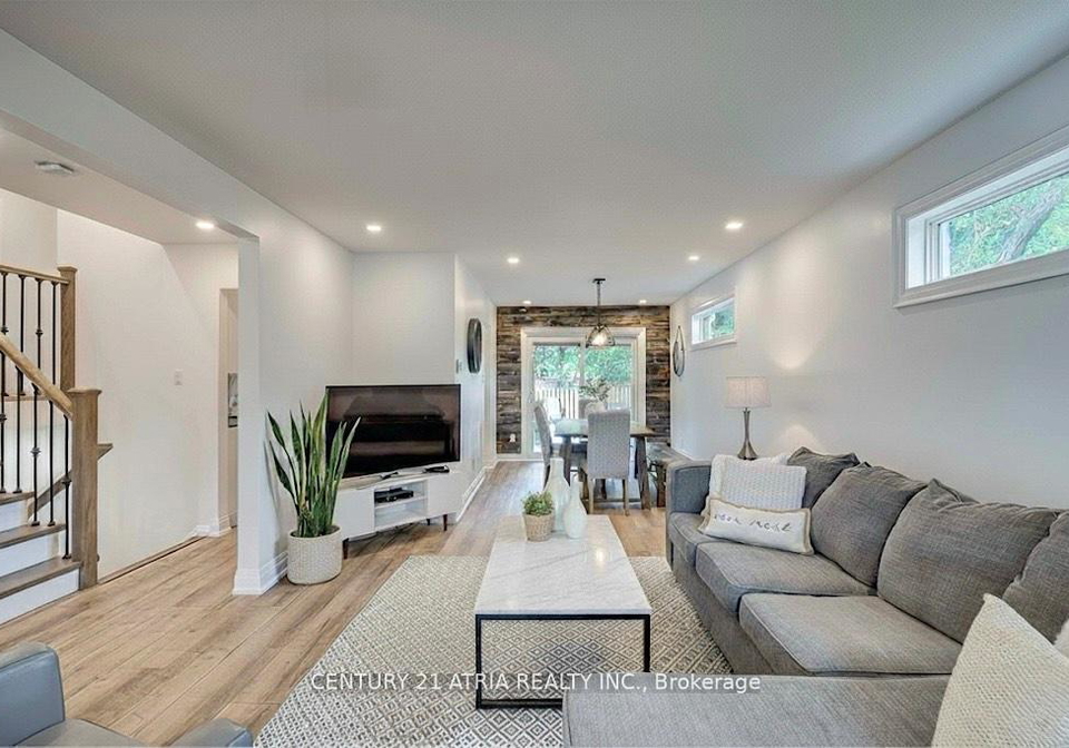 1319-oxford-avenue-oakville-ontario-w12496242
