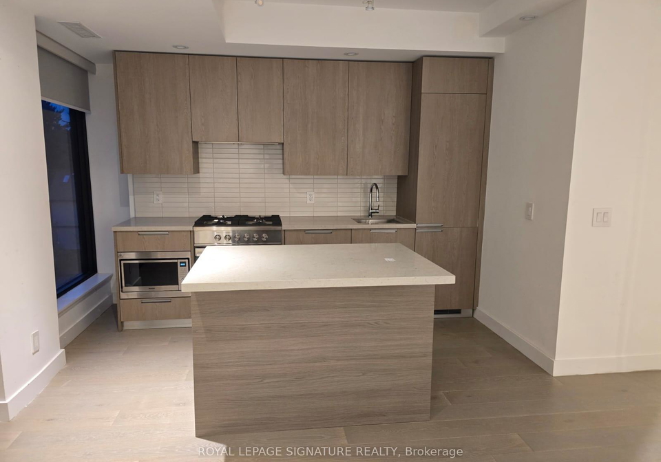 160-kingsway-crescent-etobicoke-ontario-w12496442