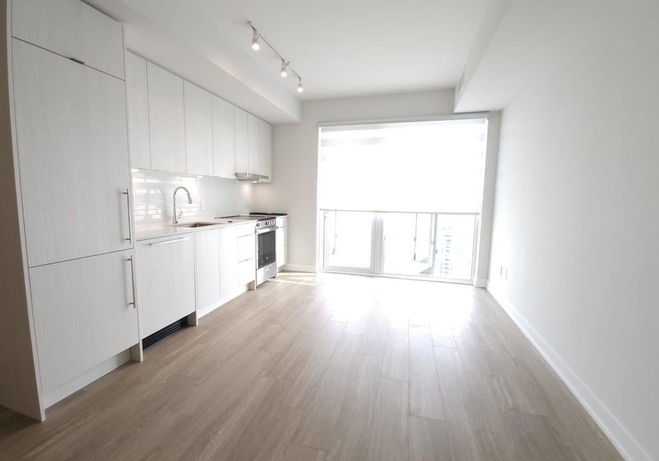 4130-parkside-village-drive-mississauga-ontario-w12497164
