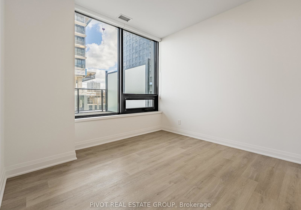 4023-the-exchange-mississauga-ontario-w12497166