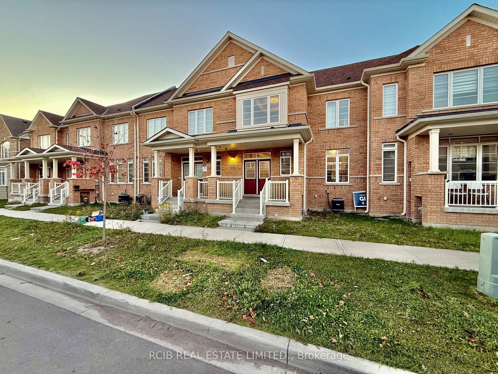 22-block-road-brampton-ontario-w12497554