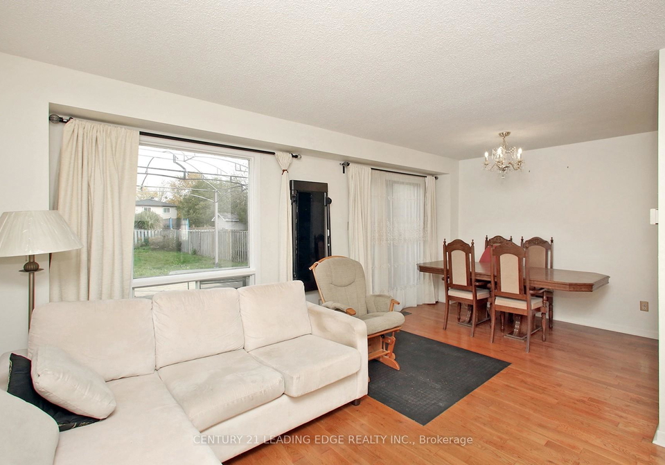 33-newbridge-crescent-brampton-ontario-w12497716