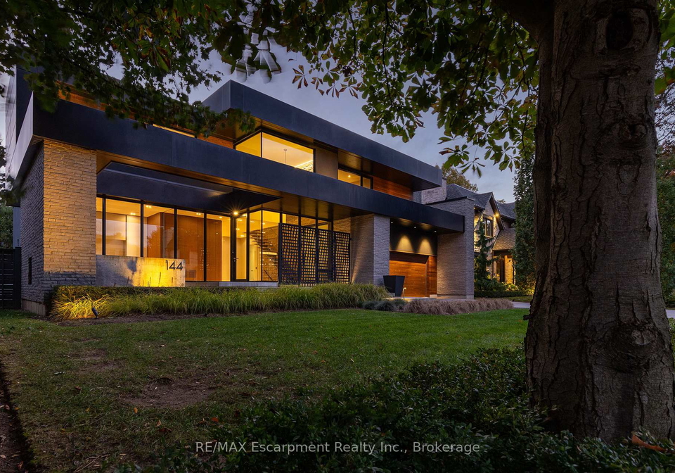 144-sparling-court-oakville-ontario-w12497896