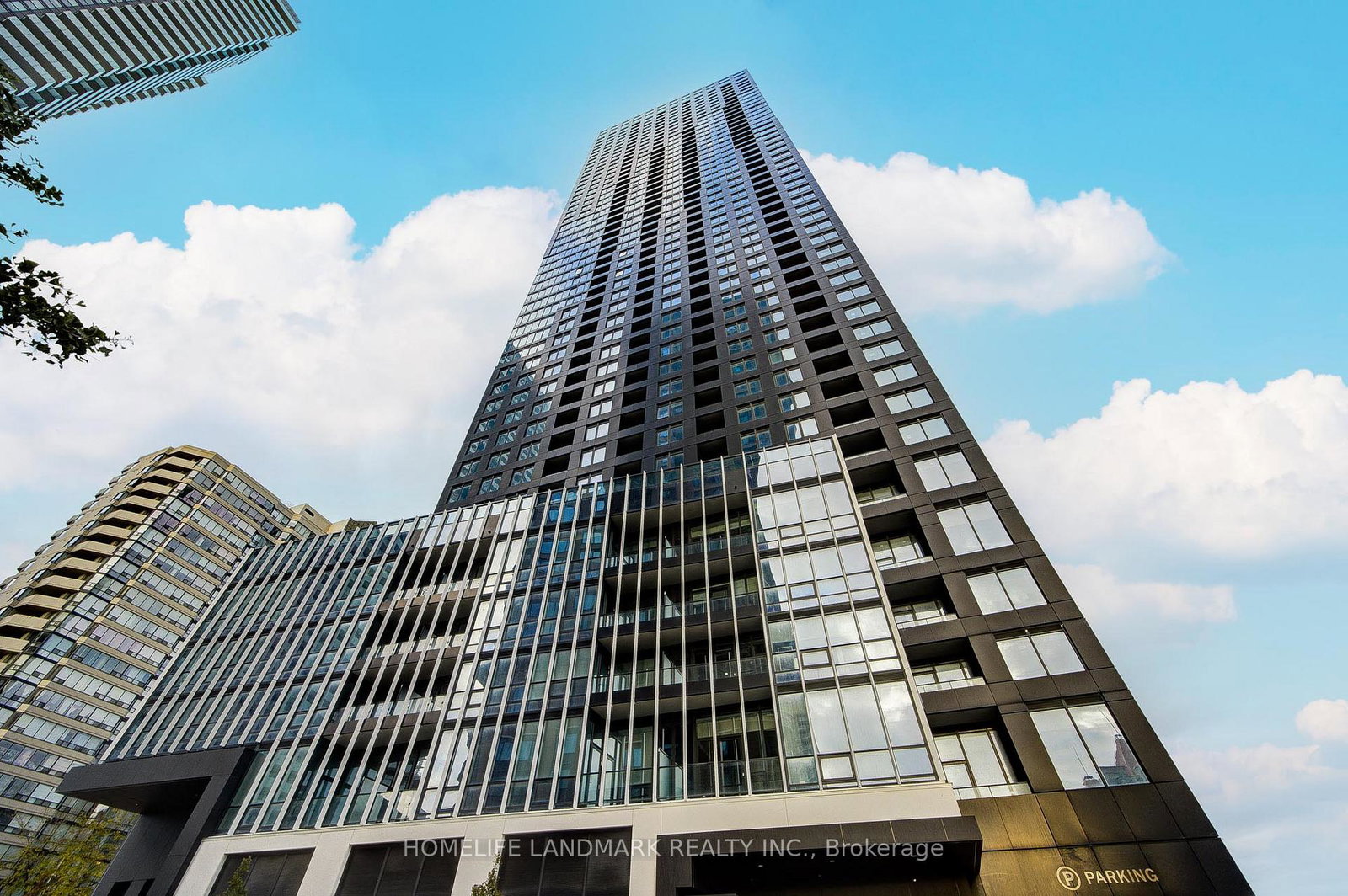 395-square-one-drive-mississauga-ontario-w12498252