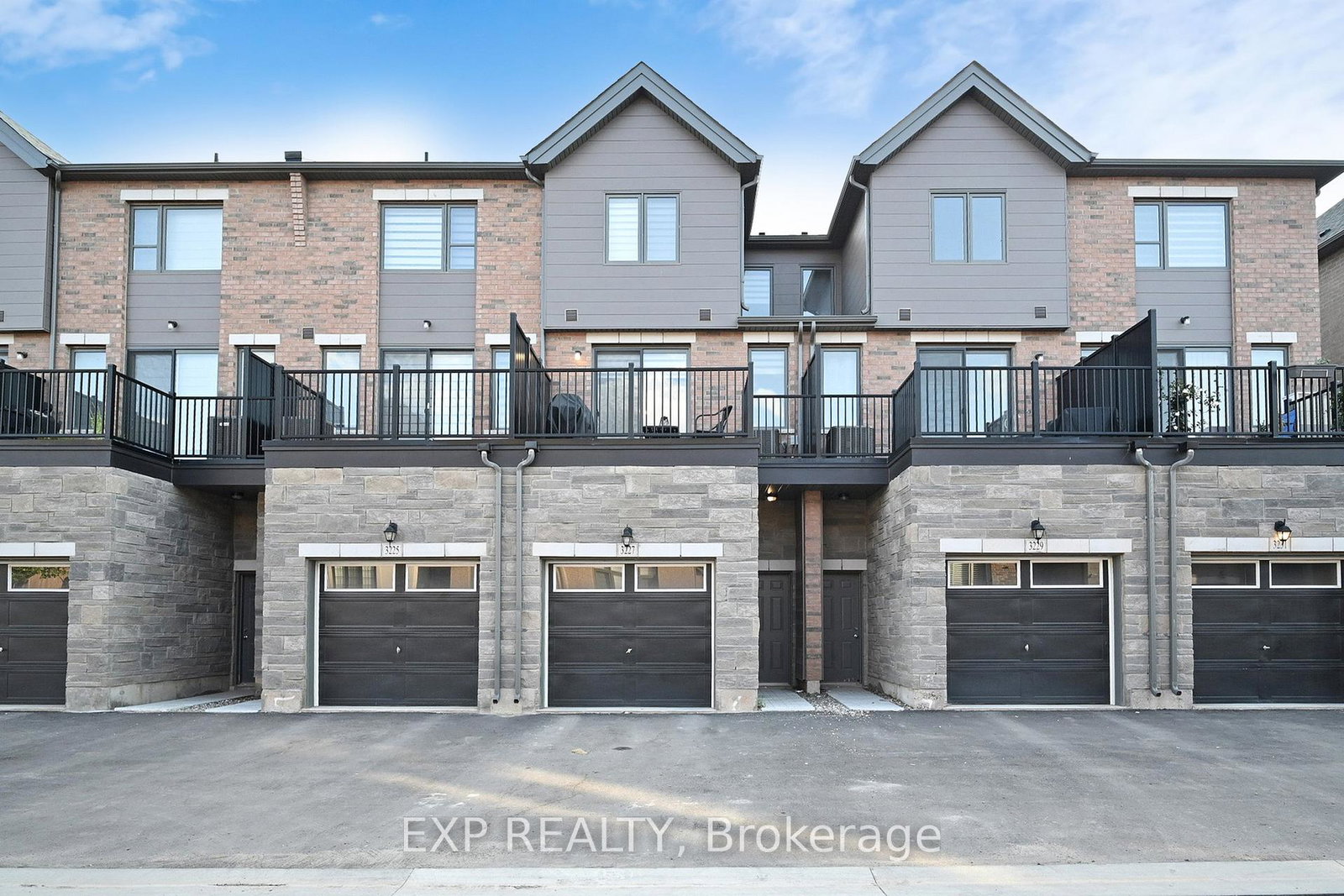 3227-sixth-line-oakville-ontario-w12498350