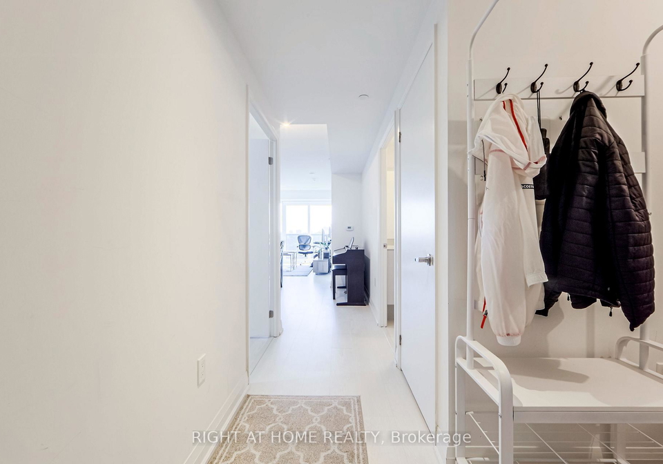 10-gibbs-road-etobicoke-ontario-w12498834