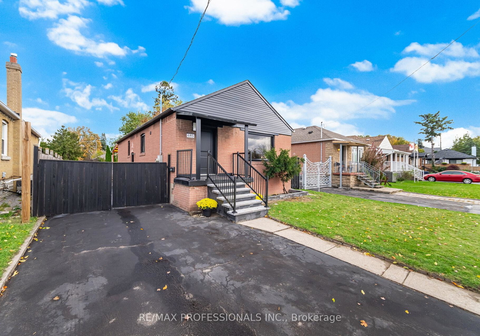 685-kipling-avenue-etobicoke-ontario-w12498932