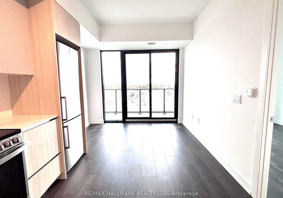 801-the-queensway-etobicoke-ontario-w12499116
