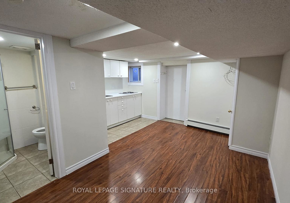 3661-lakeshore-boulevard-w-etobicoke-ontario-w12499258