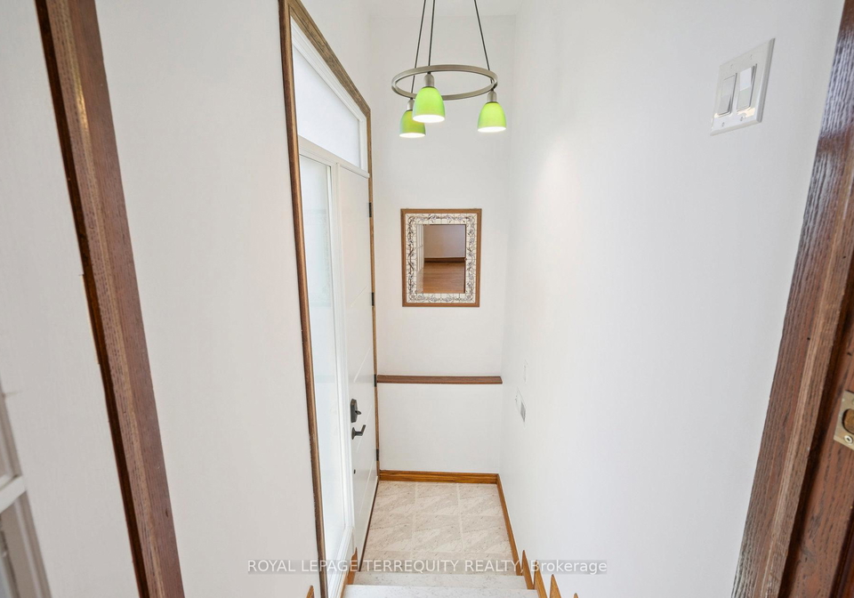 664-scarlett-road-etobicoke-ontario-w12499274