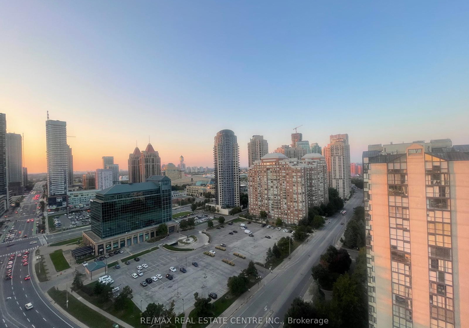 400-webb-drive-mississauga-ontario-w12499622