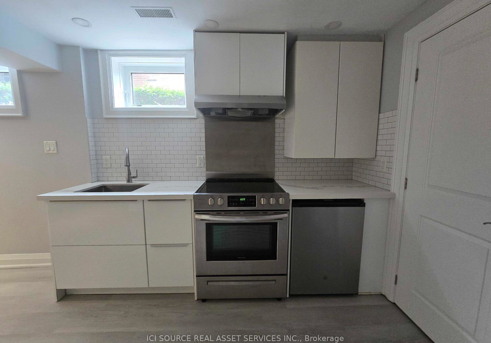 66-greenfield-drive-etobicoke-ontario-w12500082