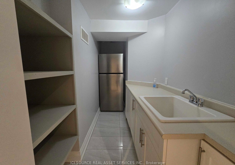 66-greenfield-drive-etobicoke-ontario-w12500082