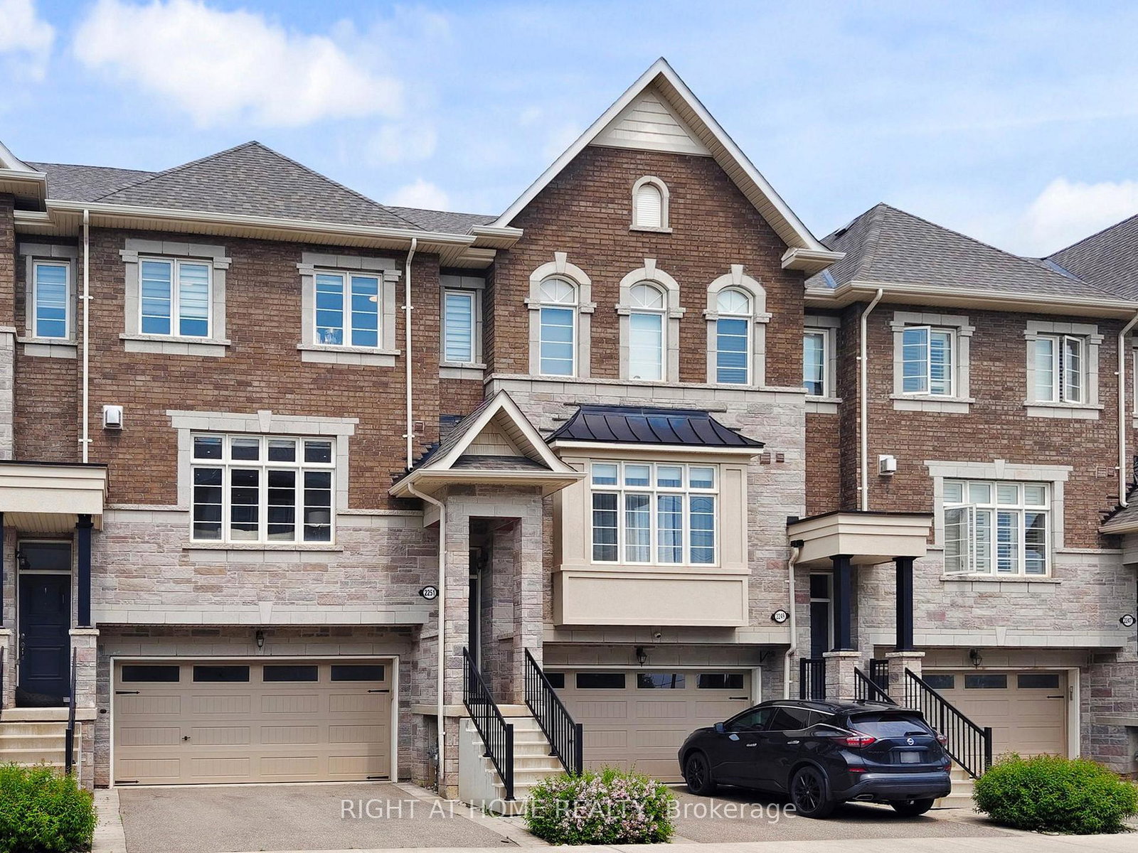 2251-khalsa-gate-e-oakville-ontario-w12500192