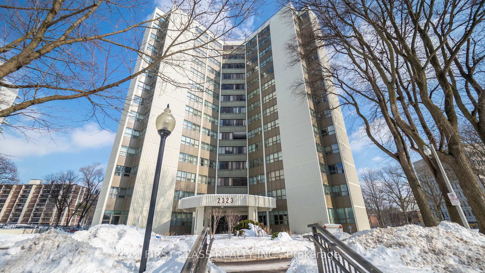 2323-confederation-parkway-mississauga-ontario-w12500368