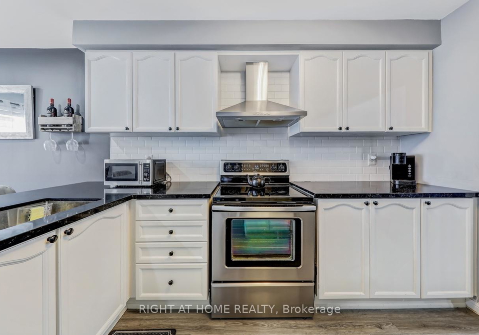 23-seed-house-lane-w-halton-hills-ontario-w12500500