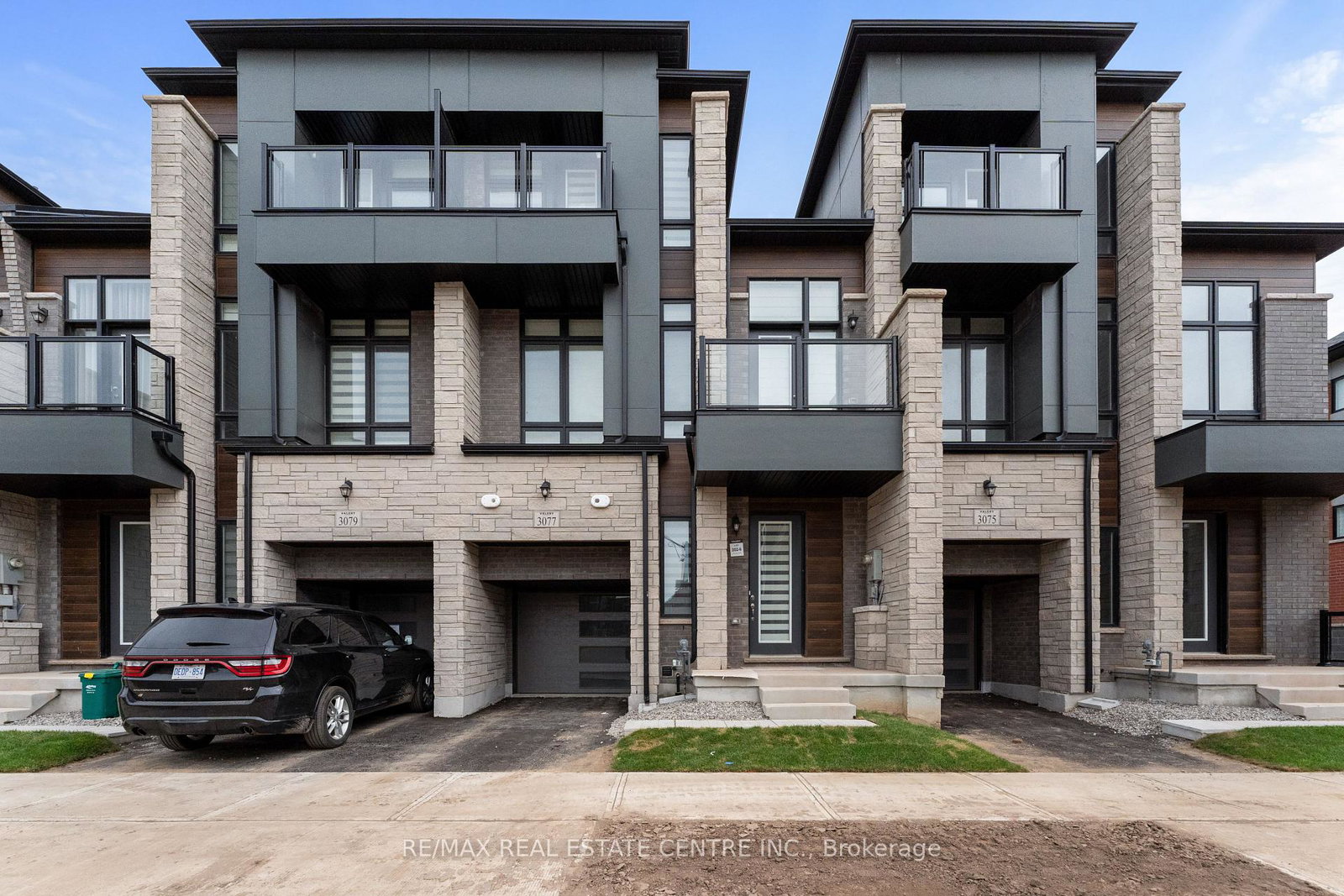3077-perkins-way-oakville-ontario-w12500510