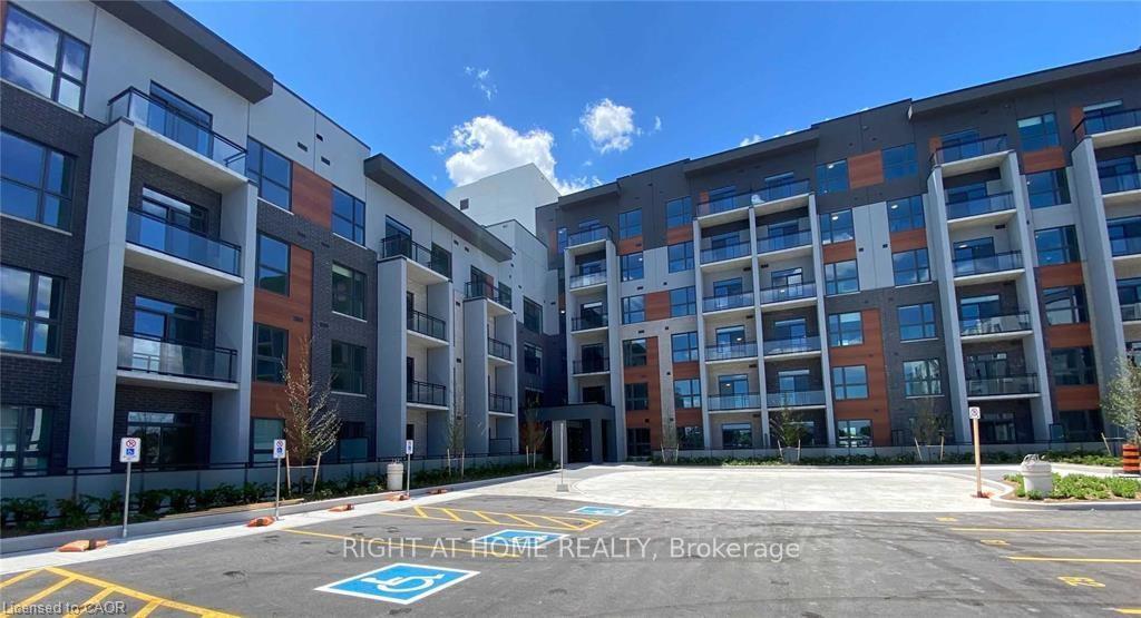 95-dundas-street-w-oakville-ontario-w12500806
