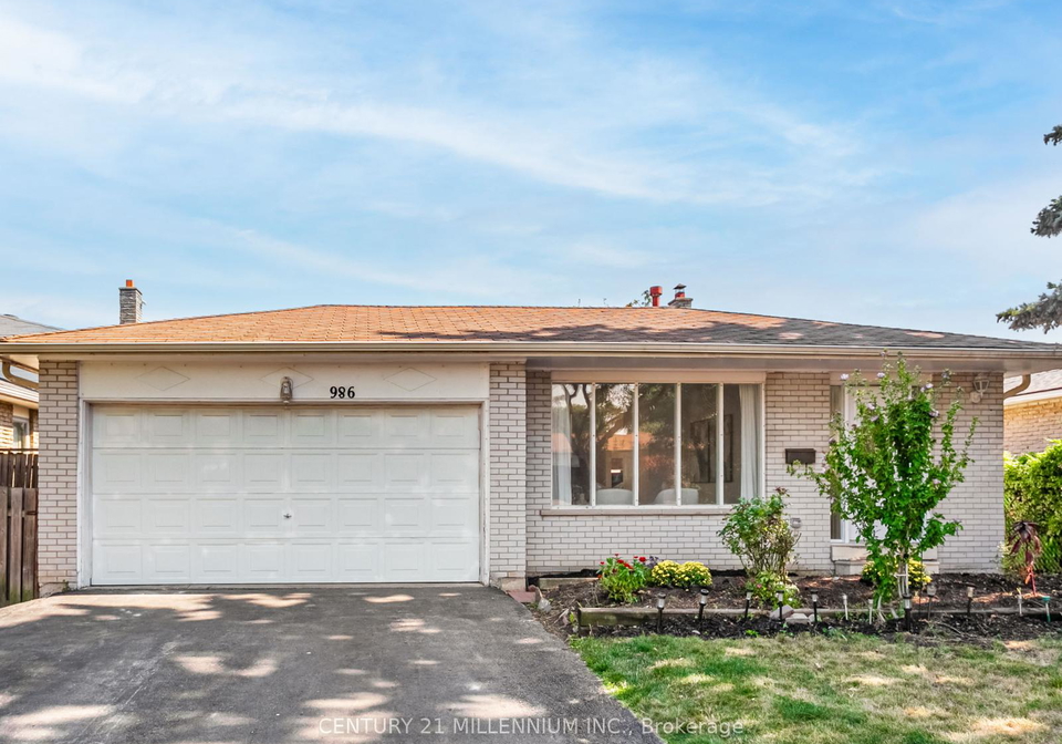 986-mcbride-avenue-mississauga-ontario-w12500836