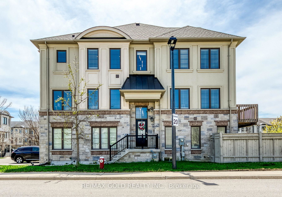 561-mermaid-crescent-mississauga-ontario-w12501000