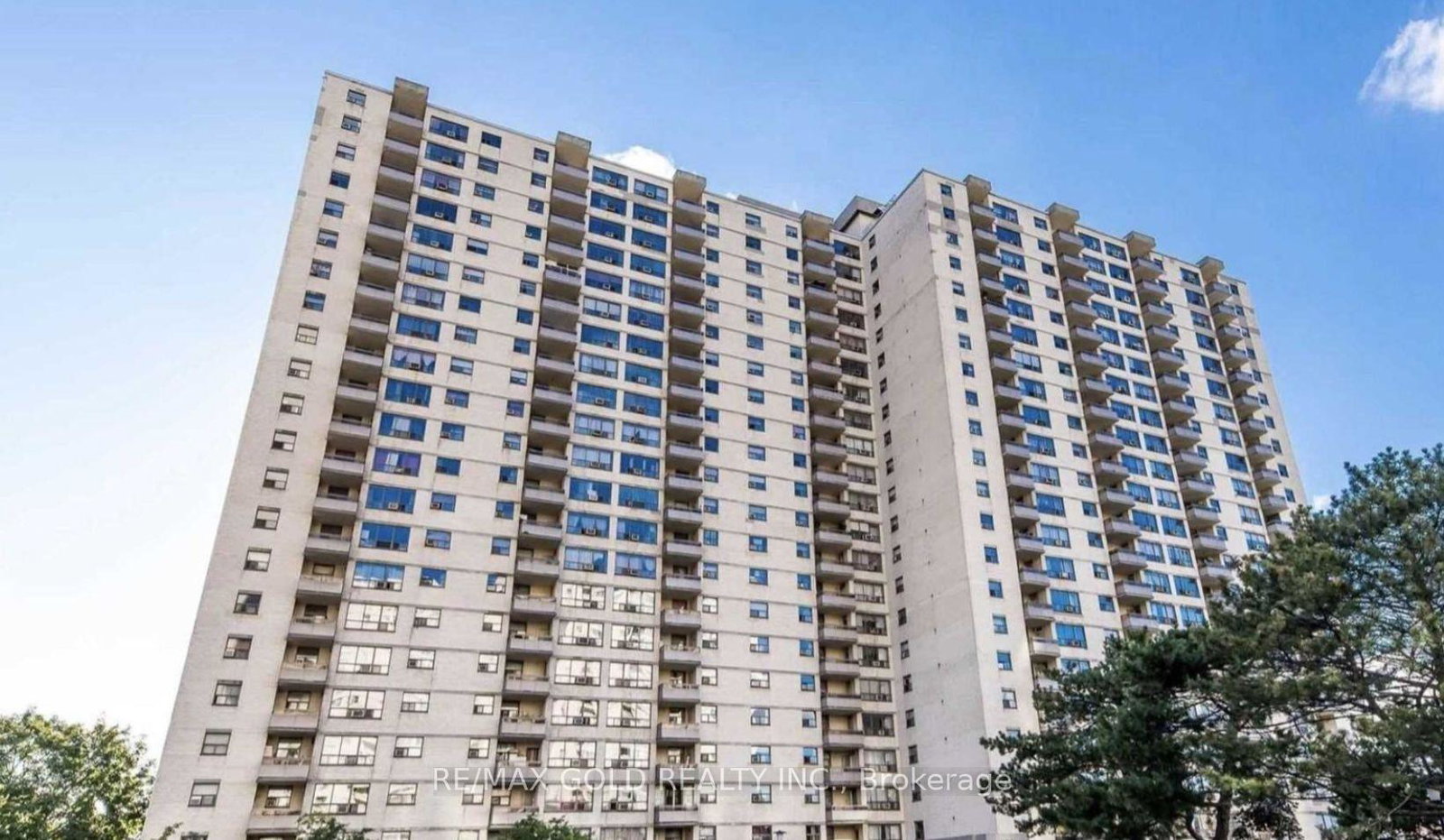 390-dixon-road-etobicoke-ontario-w12501120