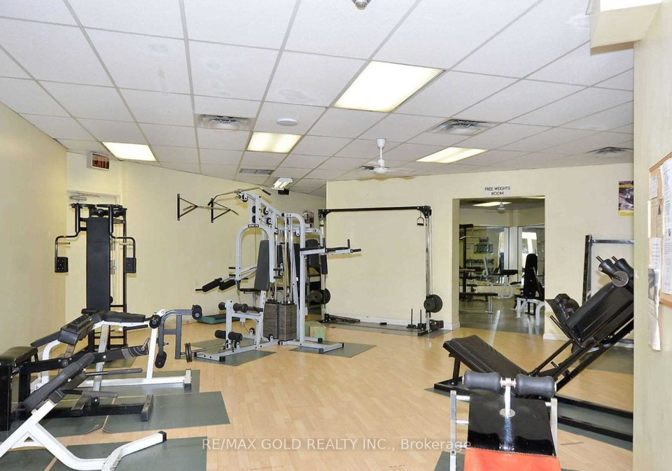390-dixon-road-etobicoke-ontario-w12501120