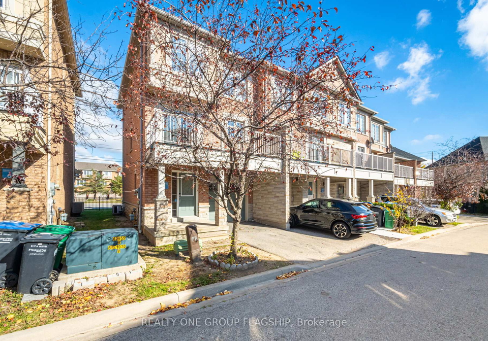 1082-felicity-crescent-mississauga-ontario-w12501122