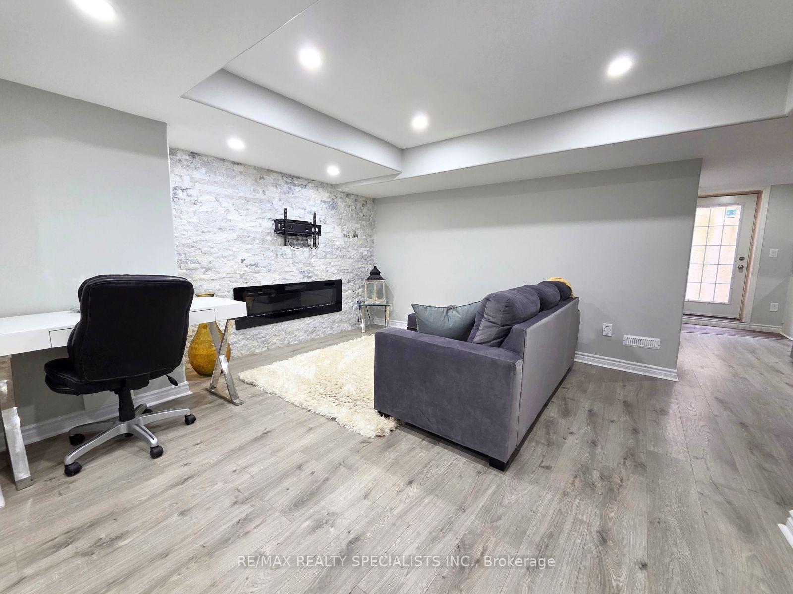 27-mistybrook-crescent-brampton-ontario-w12501472