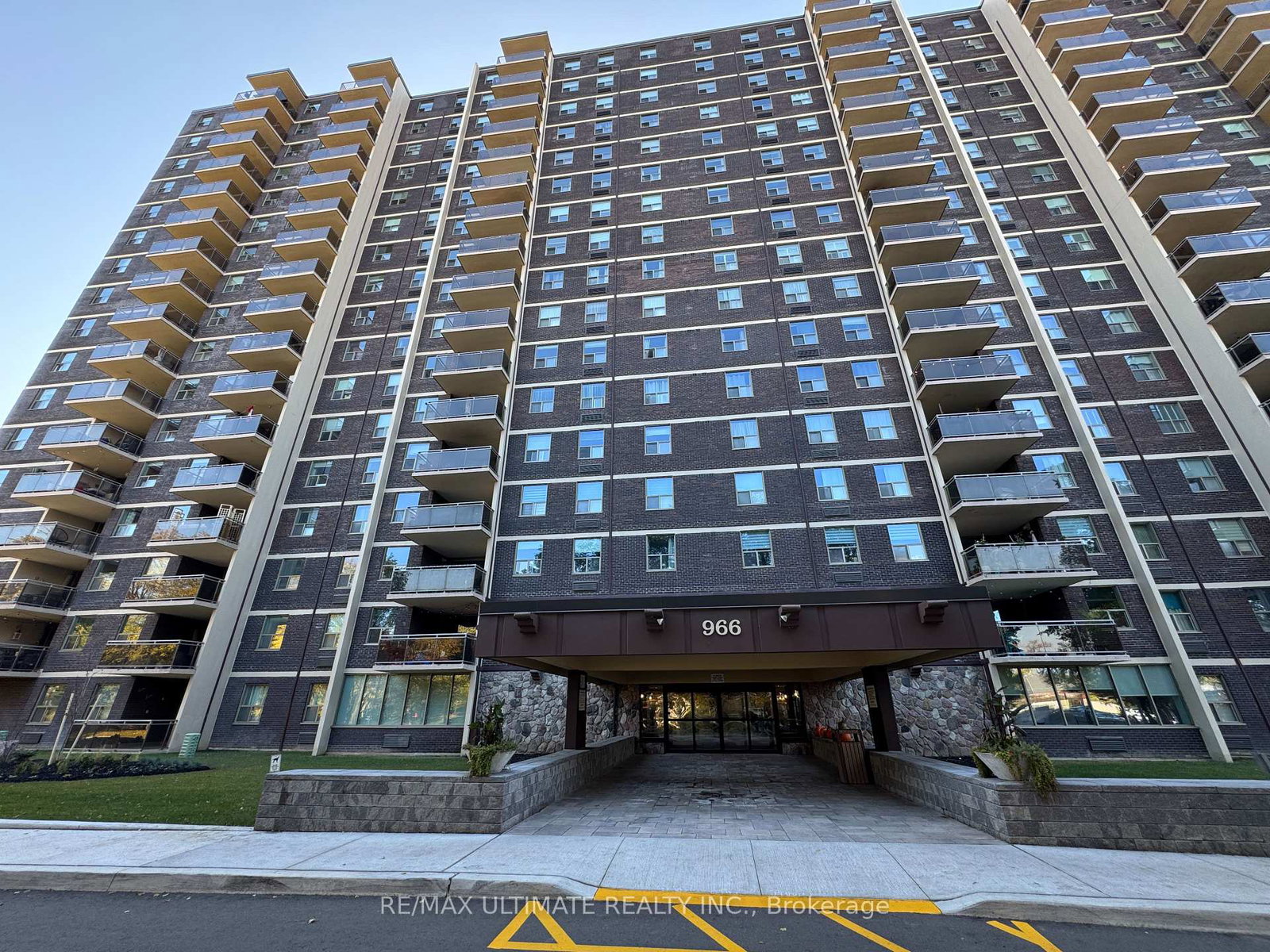 966-inverhouse-drive-mississauga-ontario-w12501588