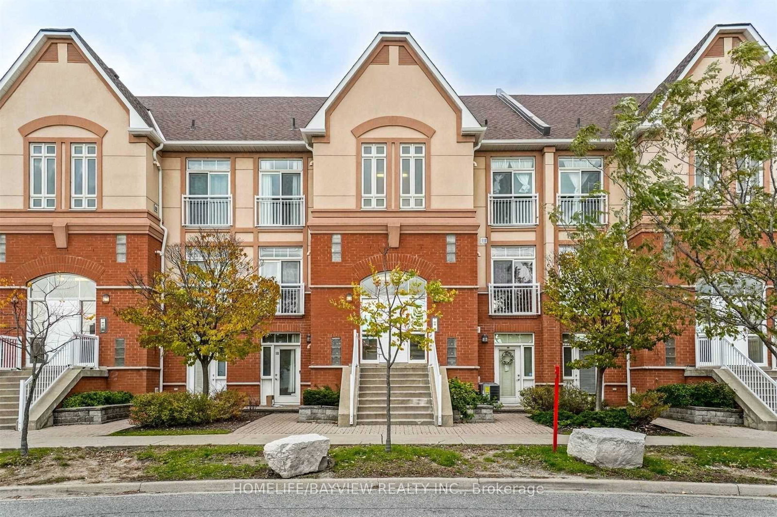 9-pine-street-north-york-ontario-w12501658