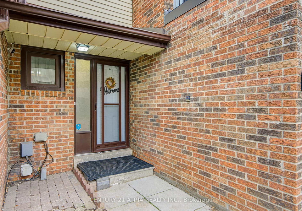 mccallum-court-brampton-ontario-w12501786
