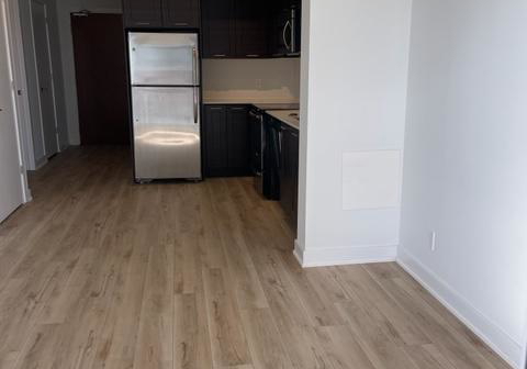 2220-lake-shore-boulevard-w-etobicoke-ontario-w12501864