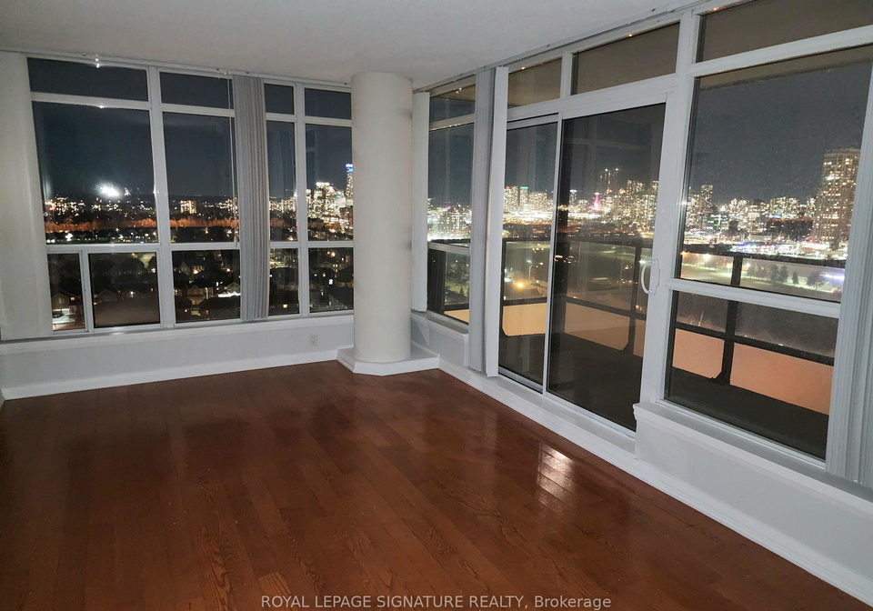 220-forum-drive-mississauga-ontario-w12502192