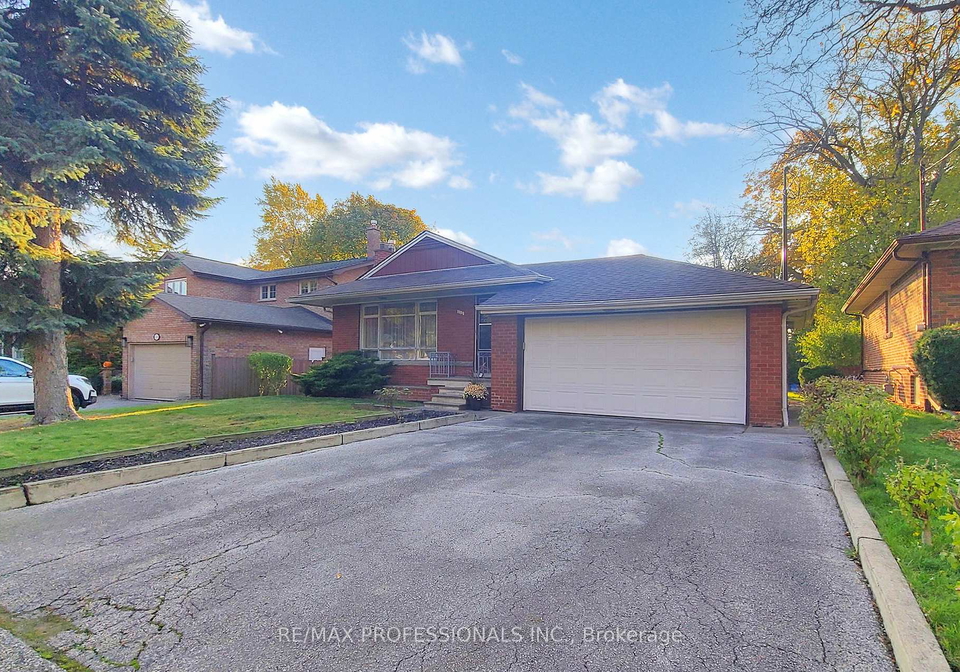 110-shaver-avenue-n-etobicoke-ontario-w12502270