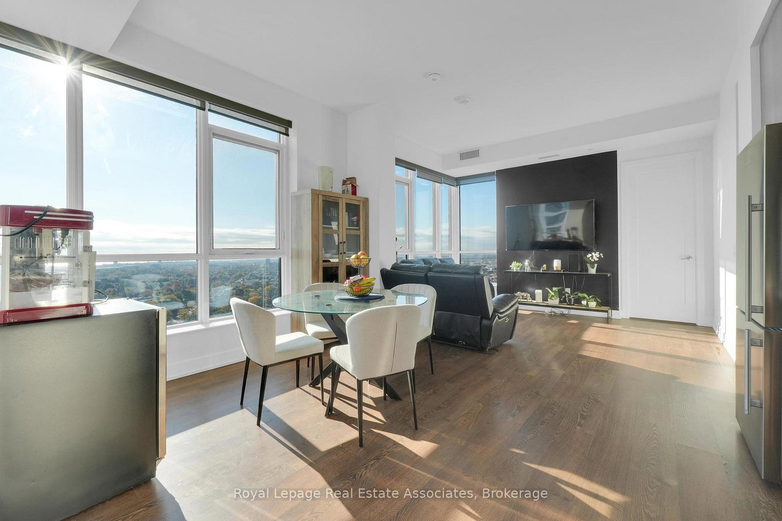 9-mabelle-avenue-etobicoke-ontario-w12502306
