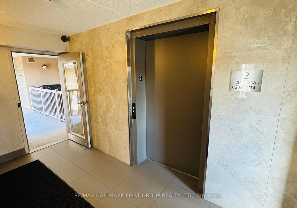 1460-bishops-gate-oakville-ontario-w12502364