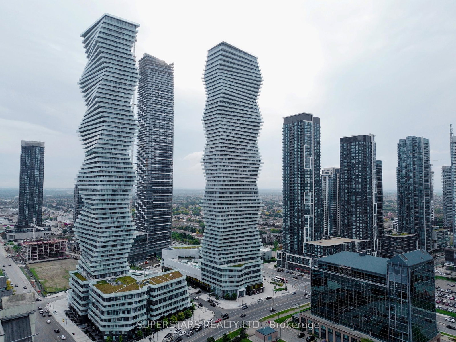 3900-confederation-parkway-mississauga-ontario-w12503156