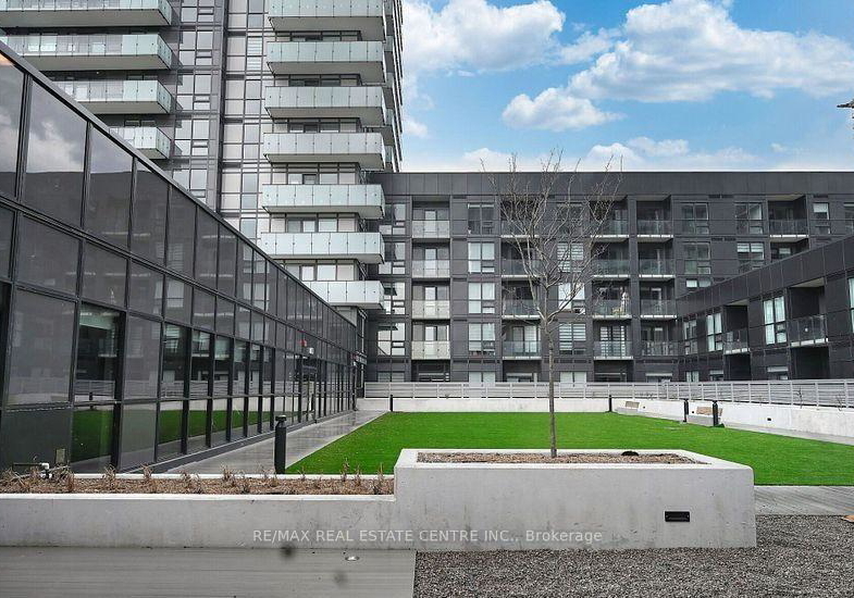 430-square-one-drive-mississauga-ontario-w12503702