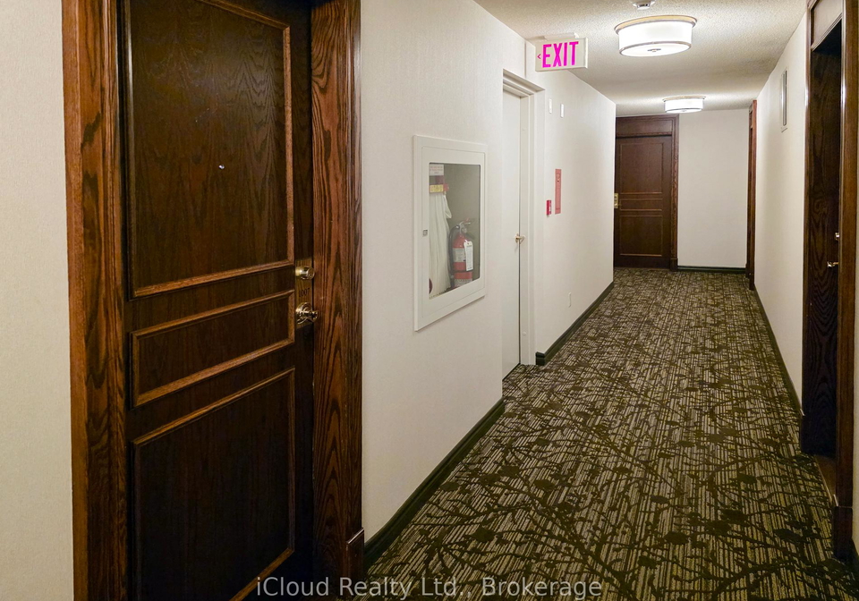 2585-erin-centre-boulevard-mississauga-ontario-w12503772