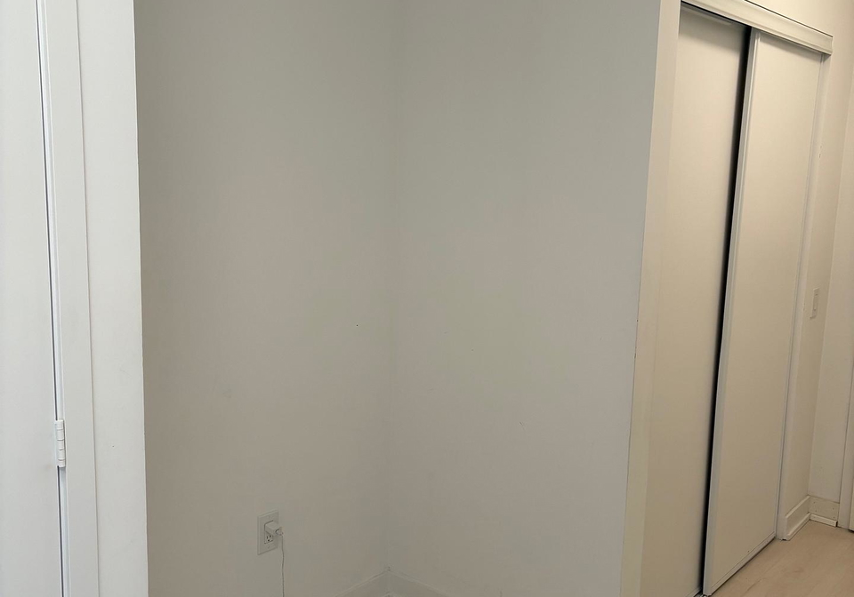 3900-confederation-parkway-mississauga-ontario-w12503896