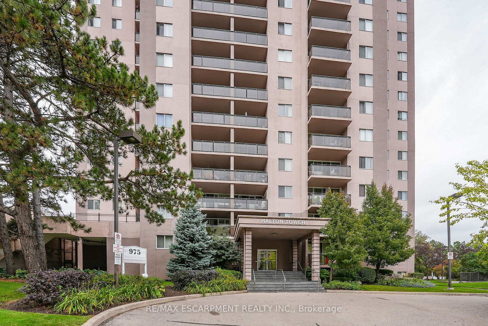 975-warwick-court-burlington-ontario-w12503930