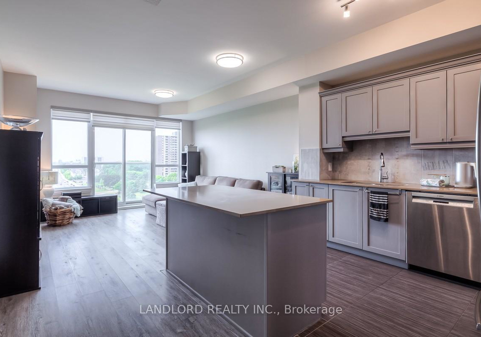 3865-lake-shore-boulevard-w-etobicoke-ontario-w12504266