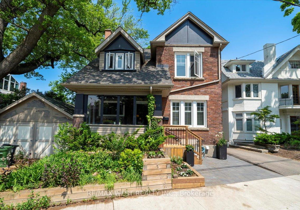 206-howard-park-avenue-toronto-ontario-w12504536