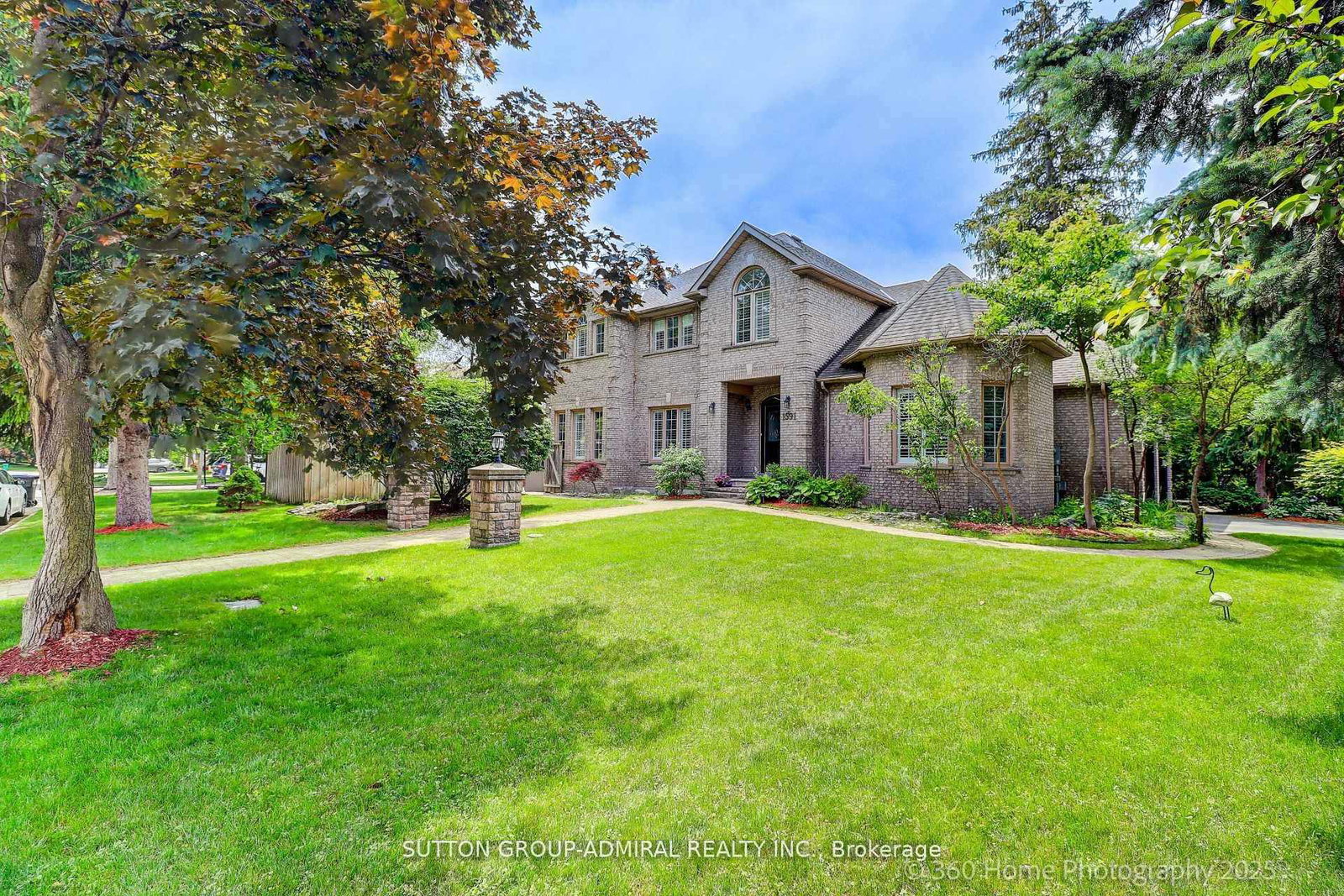 1591-hampshire-crescent-mississauga-ontario-w12504764