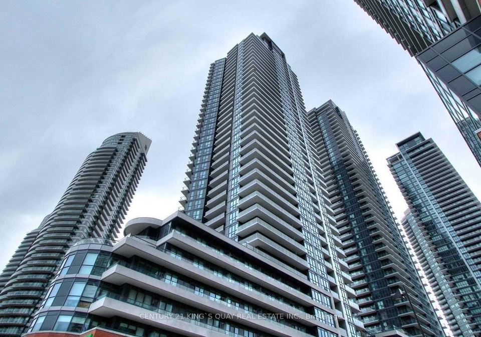 2212-lakeshore-boulevard-w-etobicoke-ontario-w12505374