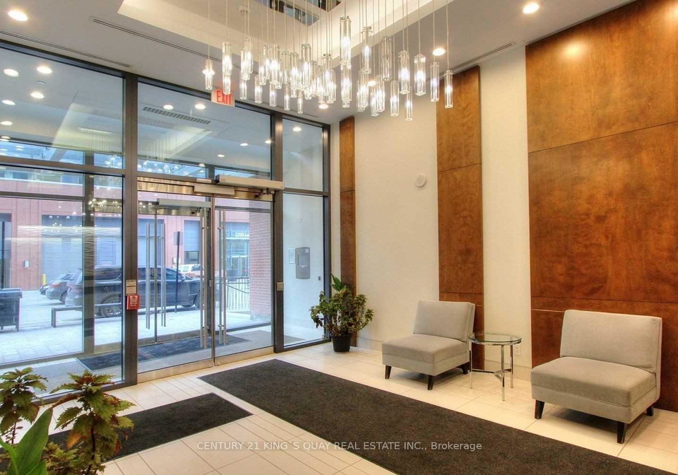 2212-lakeshore-boulevard-w-etobicoke-ontario-w12505374